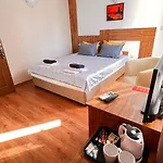 Guest house Stefi 3*
