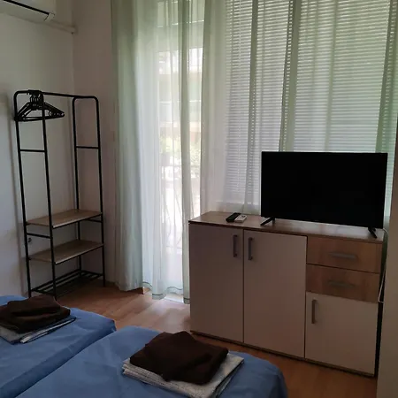 Stefi Guest house 3*