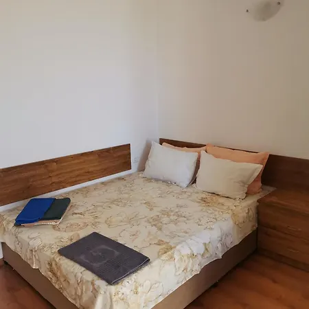 Stefi Guest house 3*