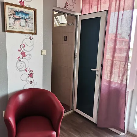 Stefi Guest house